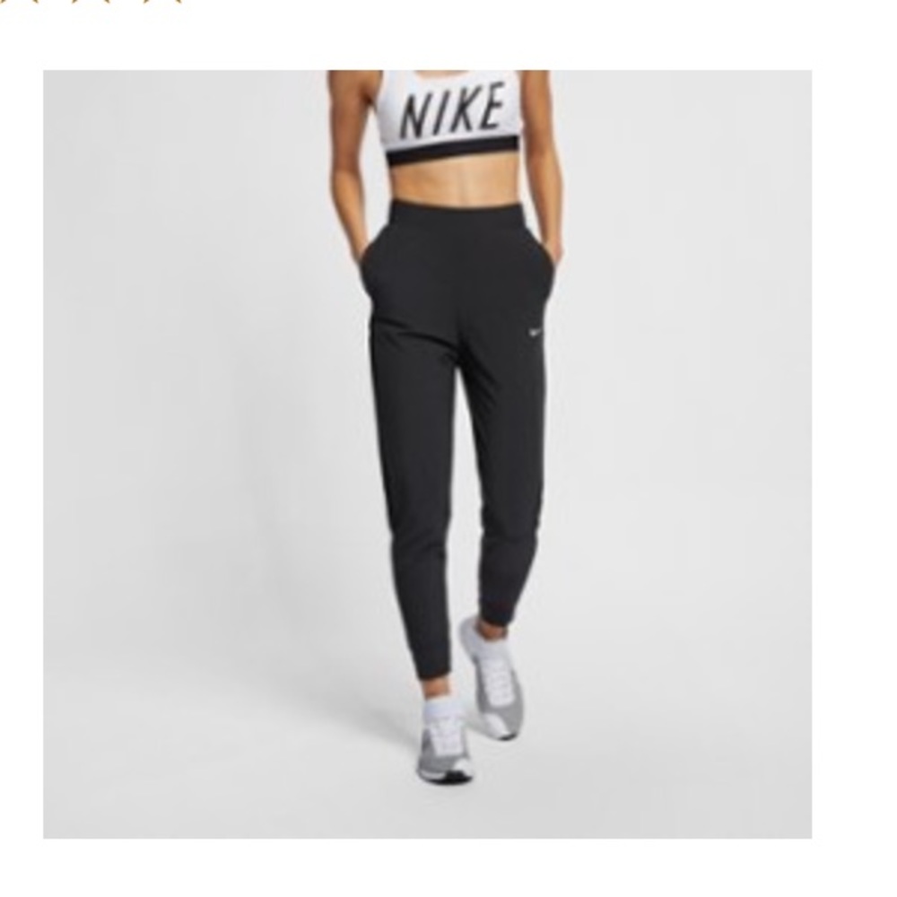 Nike Bliss Victory Pants size small